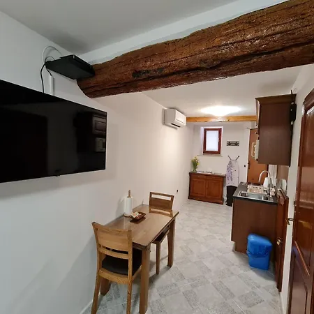 Arsenale 7 Lägenhet